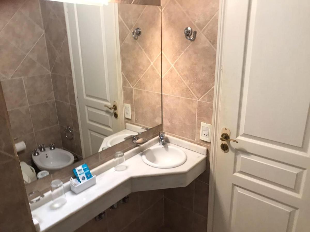 Hotel Europa Пинамар Екстериор снимка