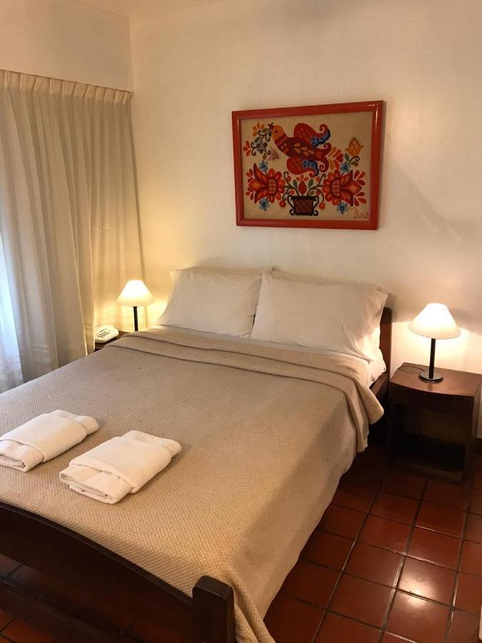 Hotel Europa Пинамар Екстериор снимка