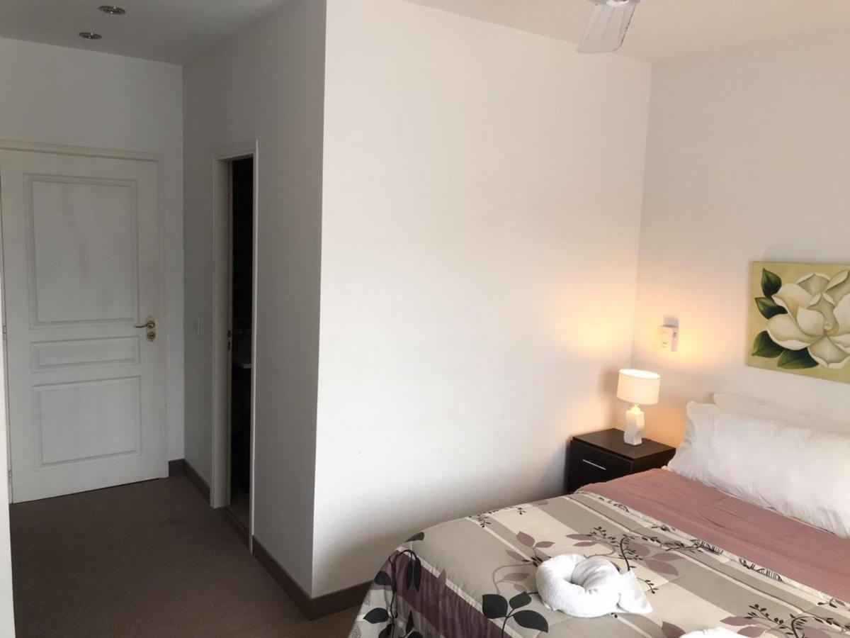 Hotel Europa Пинамар Екстериор снимка