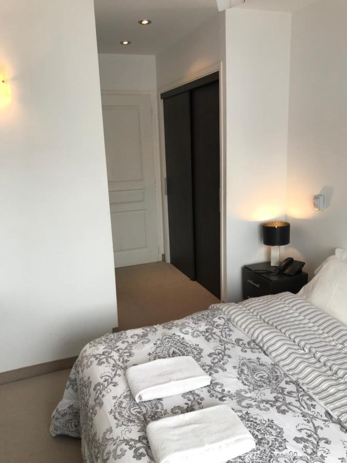 Hotel Europa Пинамар Екстериор снимка